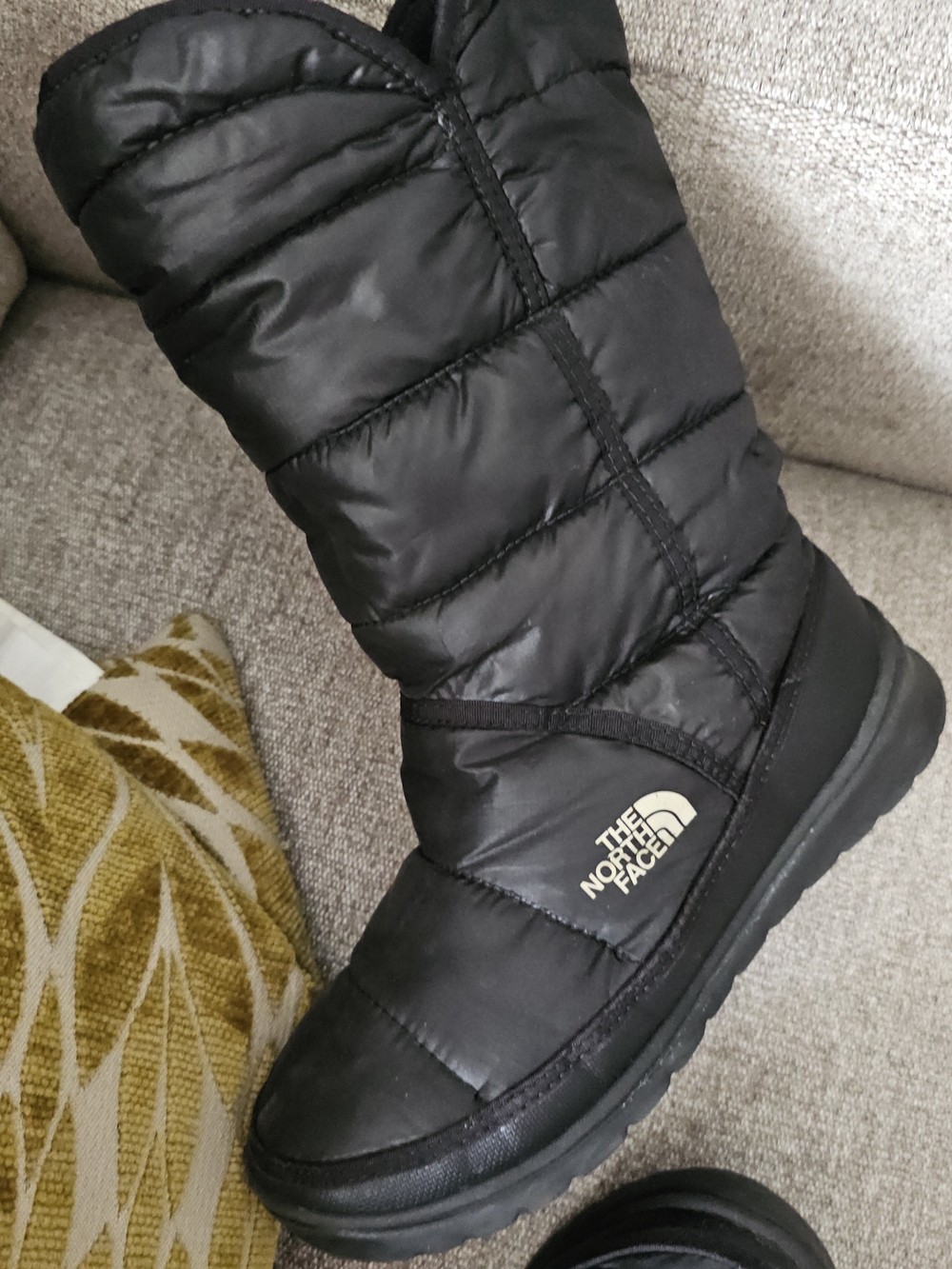 The North Face Women's Black Quilted Winter Boot